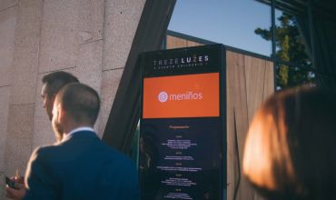 Asistimos a la gala solidaria Treze Luzes en favor de la Fundación Meniños | Noticias
