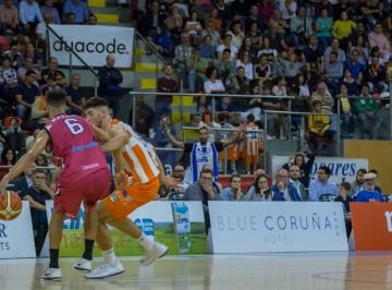 El Básque Coruña estrena equipación y arranca con una gran victoria | Noticias